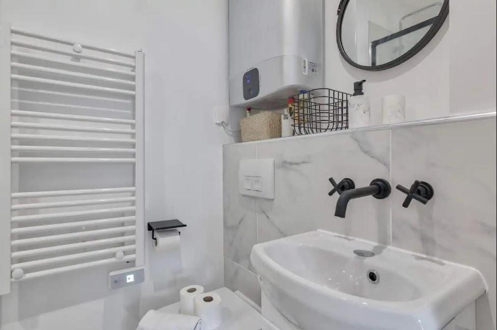 Appartement Cosy Proche Arc Triomphe - 2P Paris Bagian luar foto
